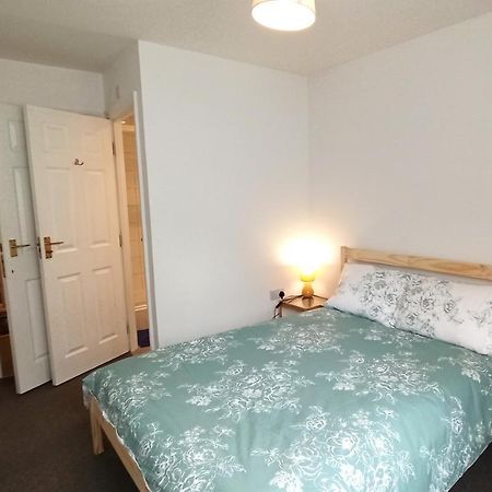 Bright, Chilled Ensuite Db Room In A Shared Flat! Λονδίνο Εξωτερικό φωτογραφία