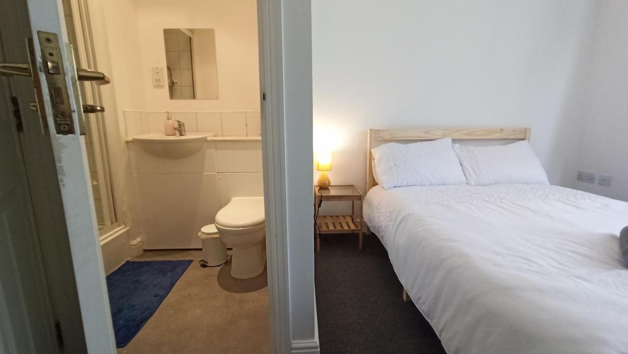 Bright, Chilled Ensuite Db Room In A Shared Flat! Λονδίνο Εξωτερικό φωτογραφία