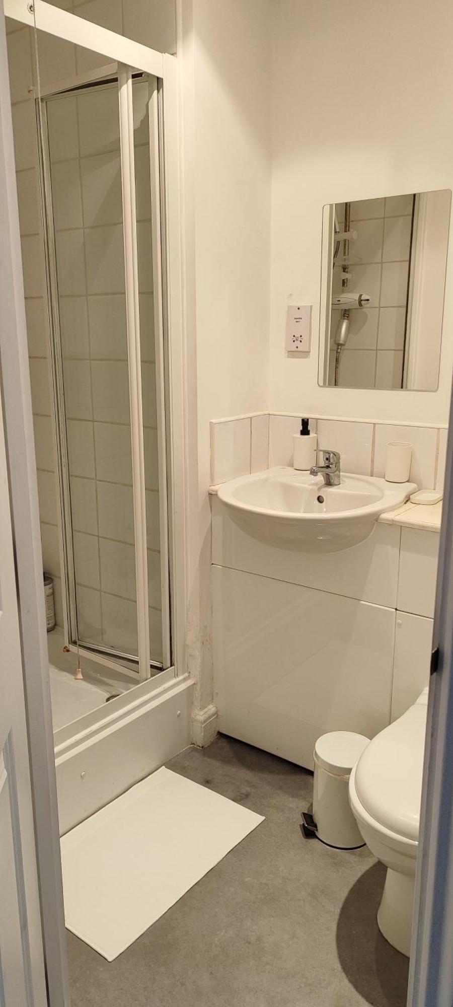 Bright, Chilled Ensuite Db Room In A Shared Flat! Λονδίνο Δωμάτιο φωτογραφία