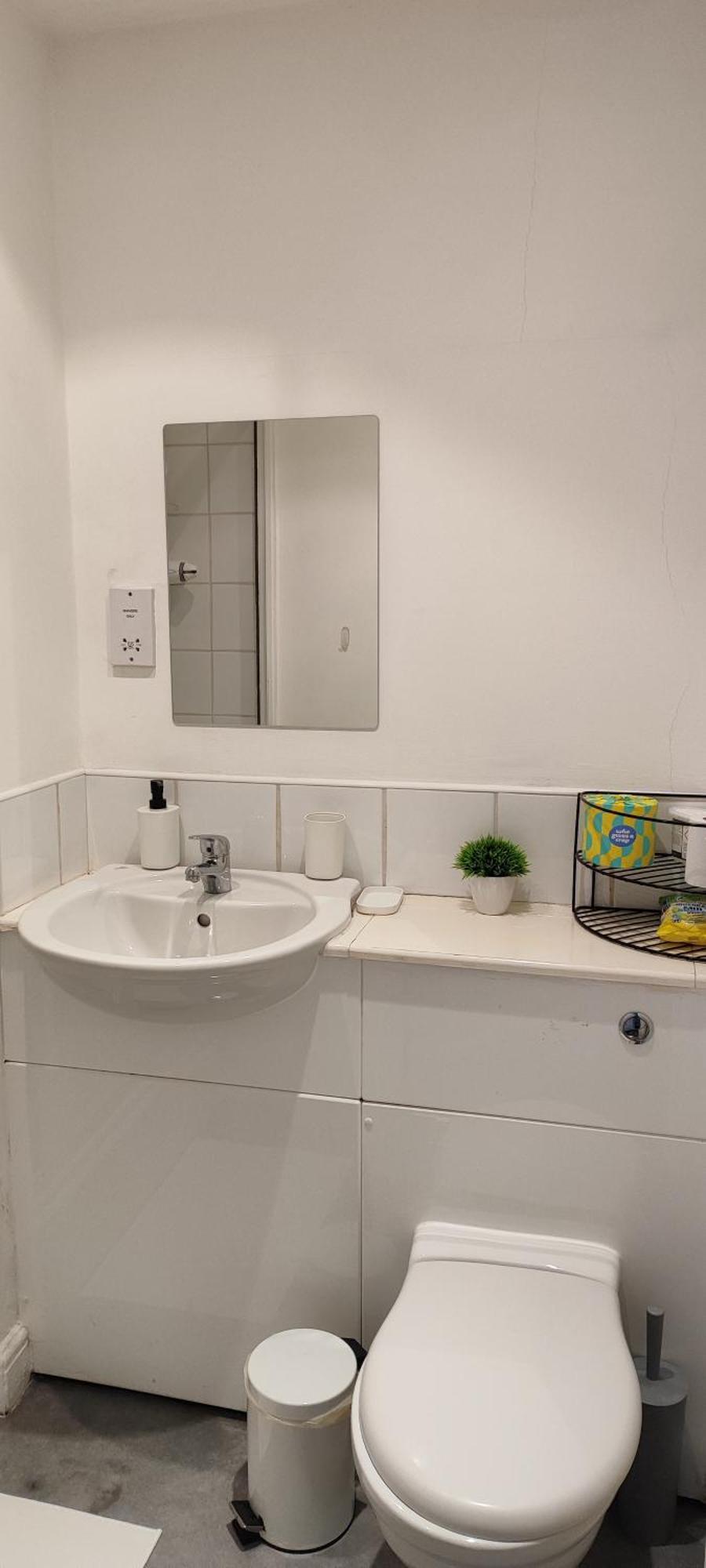 Bright, Chilled Ensuite Db Room In A Shared Flat! Λονδίνο Δωμάτιο φωτογραφία